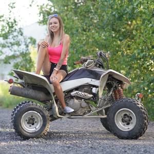 Meet your Posher, Alexandra